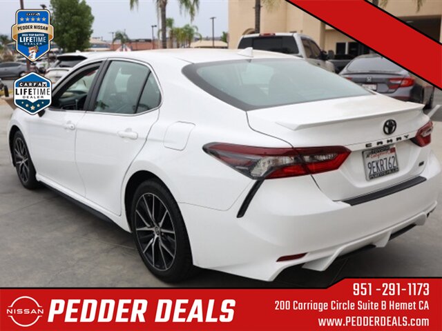 2023 Toyota Camry SE   - Photo 6 - Hemet, CA 92545