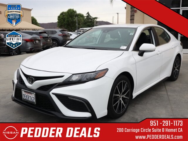 2023 Toyota Camry SE   - Photo 8 - Hemet, CA 92545