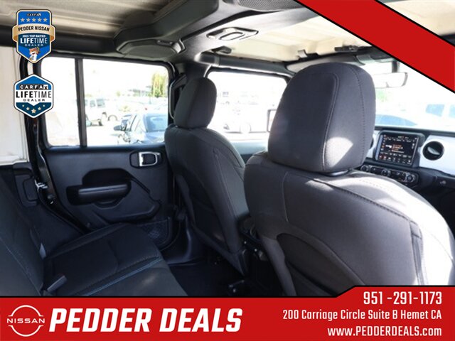2021 Jeep Wrangler Unlimited Islander   - Photo 17 - Hemet, CA 92545