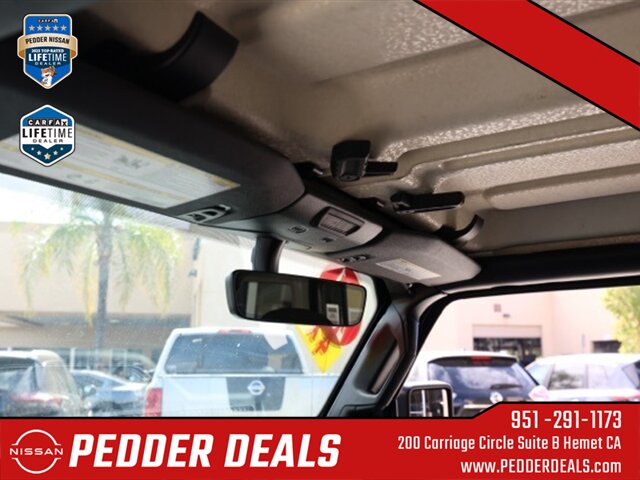 2021 Jeep Wrangler Unlimited Islander   - Photo 13 - Hemet, CA 92545