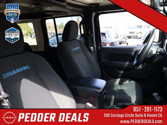 2021 Jeep Wrangler Unlimited Islander   - Photo 21 - Hemet, CA 92545