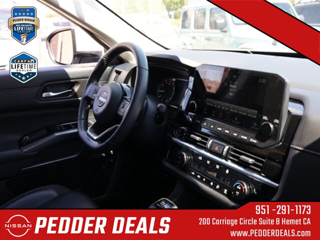 2022 Nissan Pathfinder SL   - Photo 19 - Hemet, CA 92545