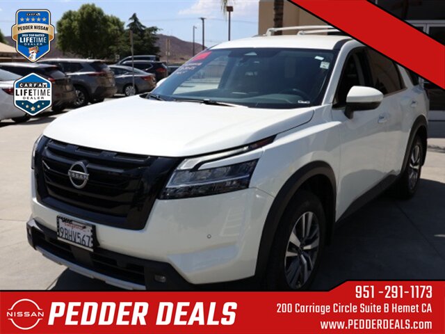 2022 Nissan Pathfinder SL   - Photo 7 - Hemet, CA 92545