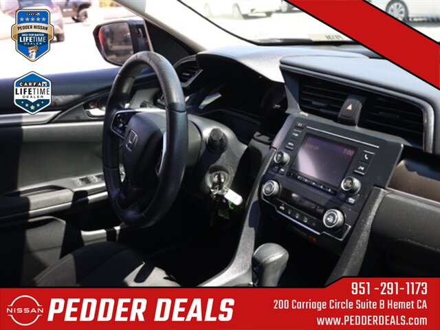 2020 Honda Civic LX   - Photo 19 - Hemet, CA 92545