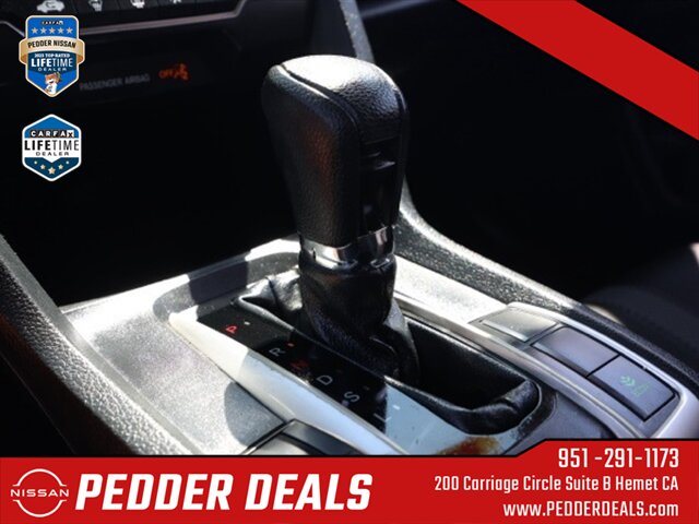 2020 Honda Civic LX   - Photo 30 - Hemet, CA 92545