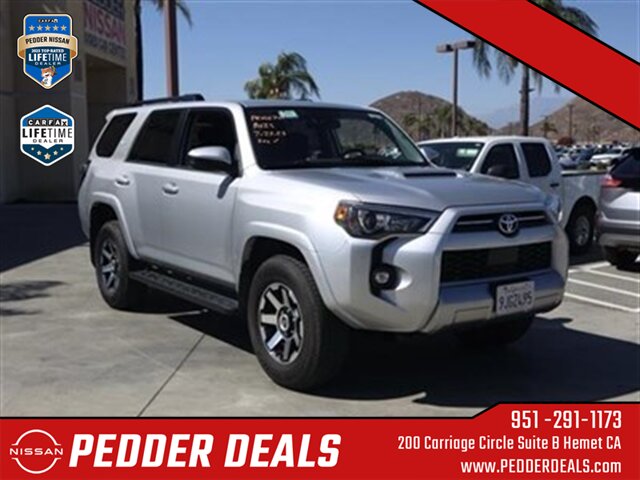 2024 Toyota 4Runner TRD Off-Road   - Photo 2 - Hemet, CA 92545