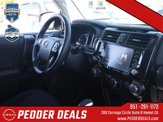 2024 Toyota 4Runner TRD Off-Road   - Photo 20 - Hemet, CA 92545