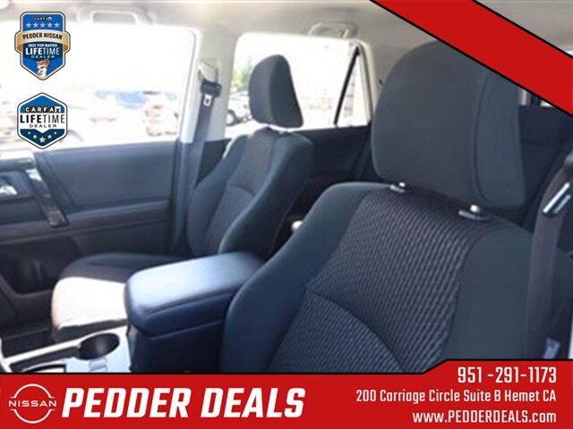 2024 Toyota 4Runner TRD Off-Road   - Photo 15 - Hemet, CA 92545