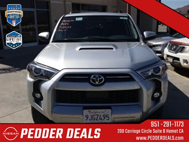 2024 Toyota 4Runner TRD Off-Road   - Photo 9 - Hemet, CA 92545
