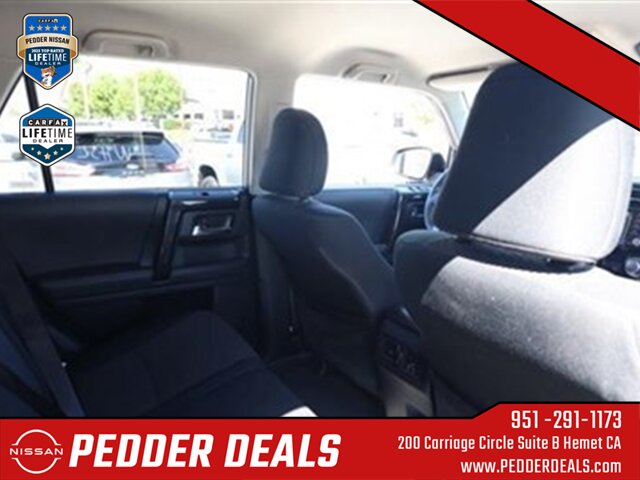 2024 Toyota 4Runner TRD Off-Road   - Photo 17 - Hemet, CA 92545