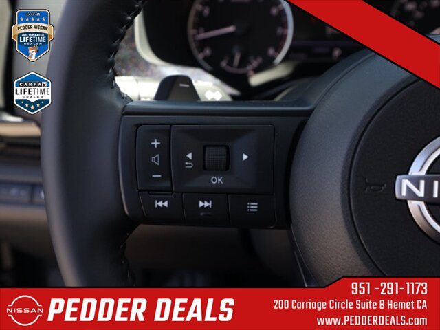 2025 Nissan Pathfinder SV   - Photo 26 - Hemet, CA 92545