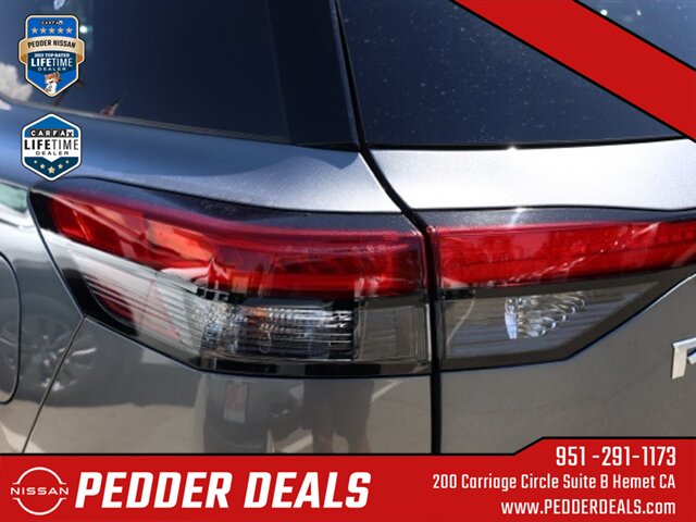 2025 Nissan Pathfinder SV   - Photo 7 - Hemet, CA 92545