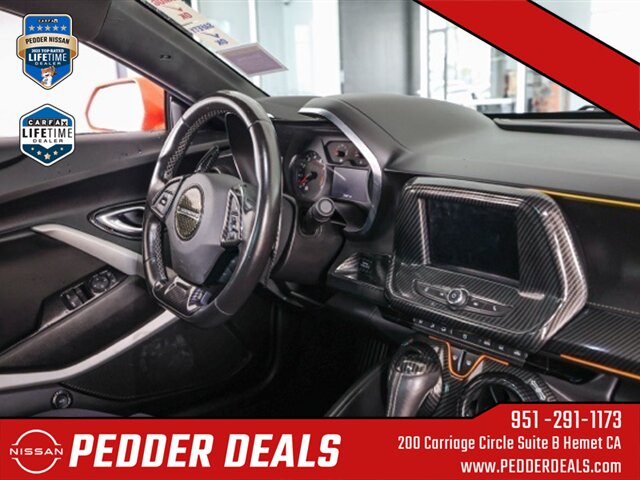 2021 Chevrolet Camaro 1LT   - Photo 17 - Hemet, CA 92545