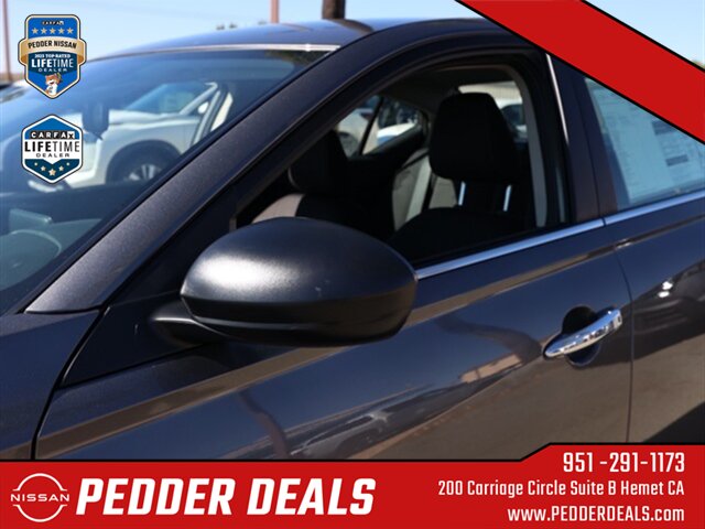 2025 Nissan Altima 2.5 S   - Photo 12 - Hemet, CA 92545