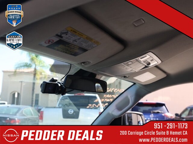 2022 Toyota Tacoma SR   - Photo 13 - Hemet, CA 92545