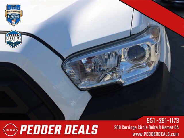 2022 Toyota Tacoma SR   - Photo 10 - Hemet, CA 92545
