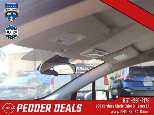 2023 Nissan Versa 1.6 SV   - Photo 13 - Hemet, CA 92545