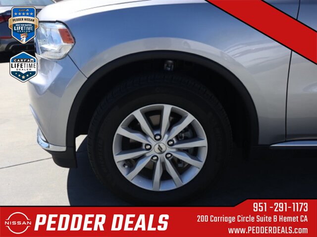 2020 Dodge Durango SXT   - Photo 11 - Hemet, CA 92545