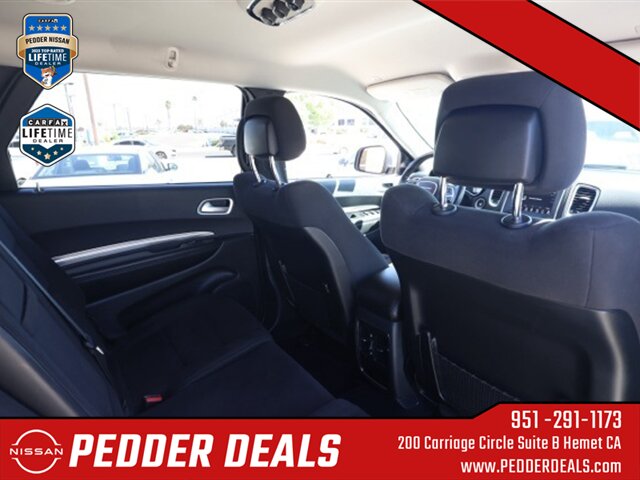 2020 Dodge Durango SXT   - Photo 17 - Hemet, CA 92545