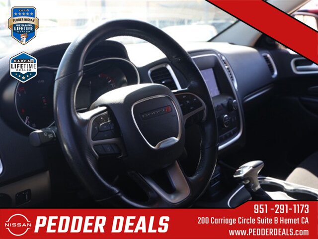 2020 Dodge Durango SXT   - Photo 14 - Hemet, CA 92545