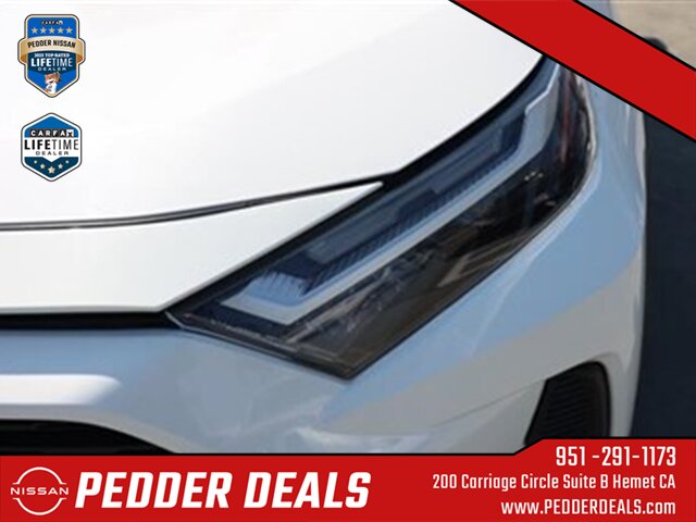 2023 Toyota RAV4 LE   - Photo 10 - Hemet, CA 92545