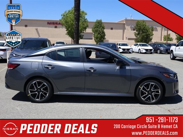 2025 Nissan Sentra SR   - Photo 3 - Hemet, CA 92545
