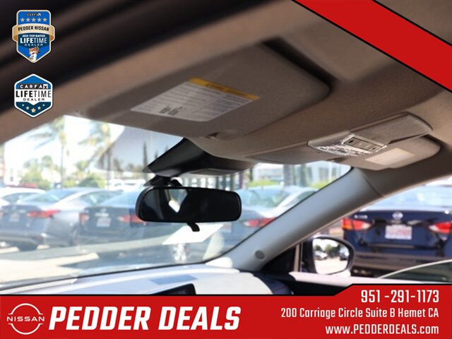 2025 Nissan Sentra SR   - Photo 13 - Hemet, CA 92545