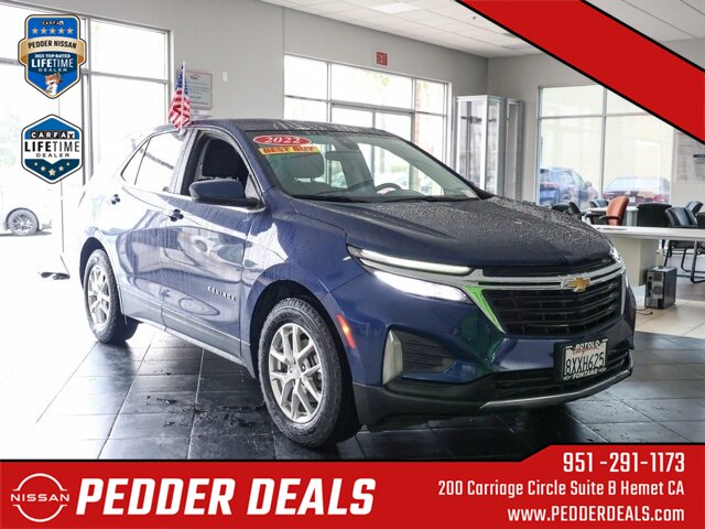 2022 Chevrolet Equinox LT   - Photo 2 - Hemet, CA 92545