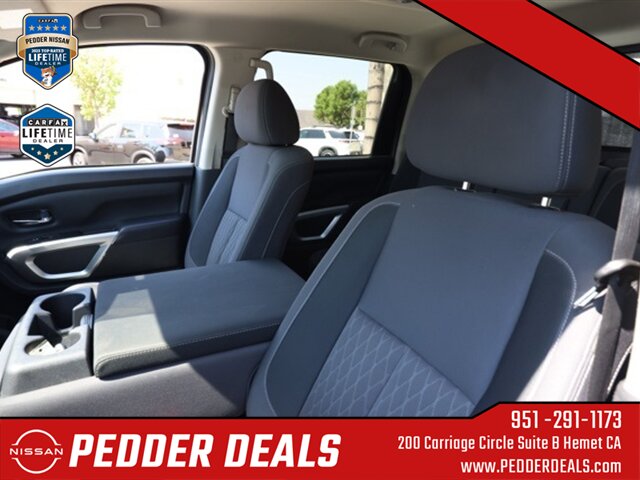 2023 Nissan Titan SV   - Photo 15 - Hemet, CA 92545