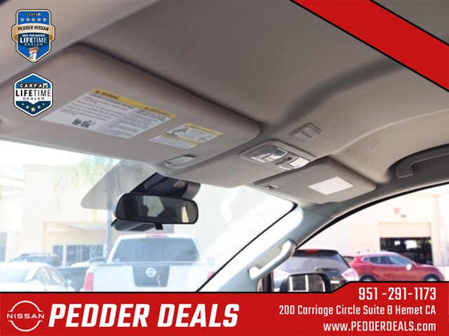 2023 Nissan Titan SV   - Photo 13 - Hemet, CA 92545