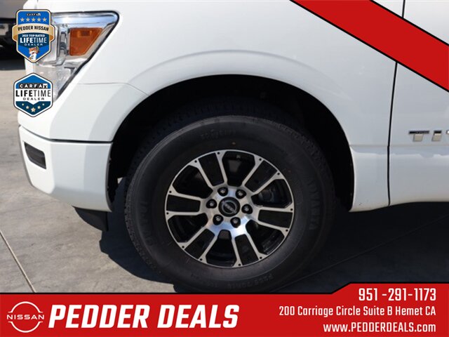 2023 Nissan Titan SV   - Photo 11 - Hemet, CA 92545
