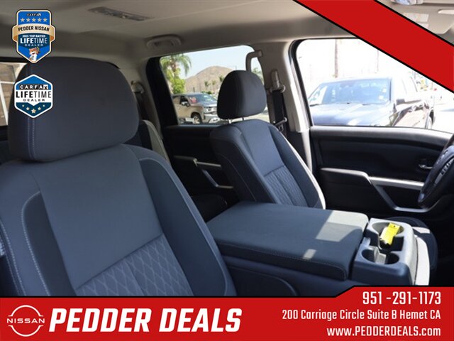 2023 Nissan Titan SV   - Photo 20 - Hemet, CA 92545