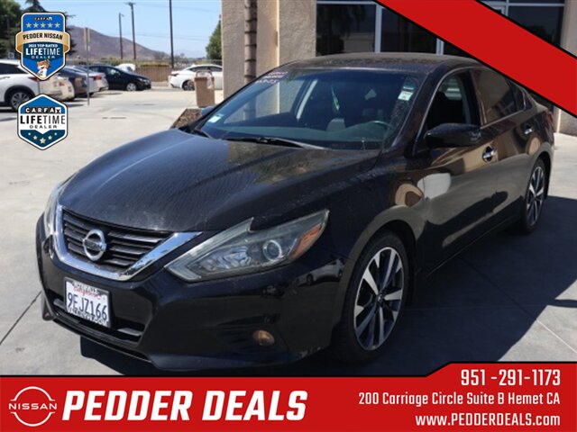 2017 Nissan Altima 2.5 SR   - Photo 8 - Hemet, CA 92545