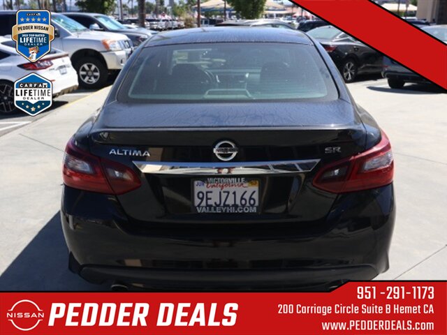 2017 Nissan Altima 2.5 SR   - Photo 5 - Hemet, CA 92545