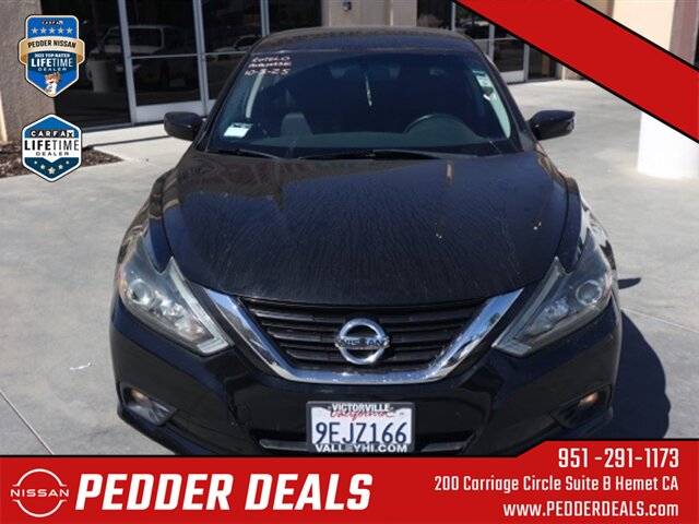 2017 Nissan Altima 2.5 SR   - Photo 9 - Hemet, CA 92545