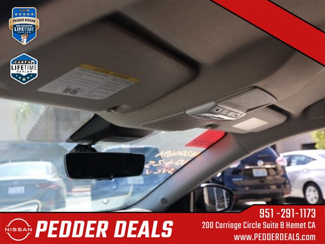 2022 Nissan Sentra SR   - Photo 13 - Hemet, CA 92545