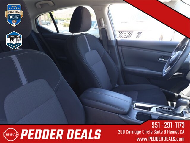 2025 Nissan Sentra SV   - Photo 20 - Hemet, CA 92545