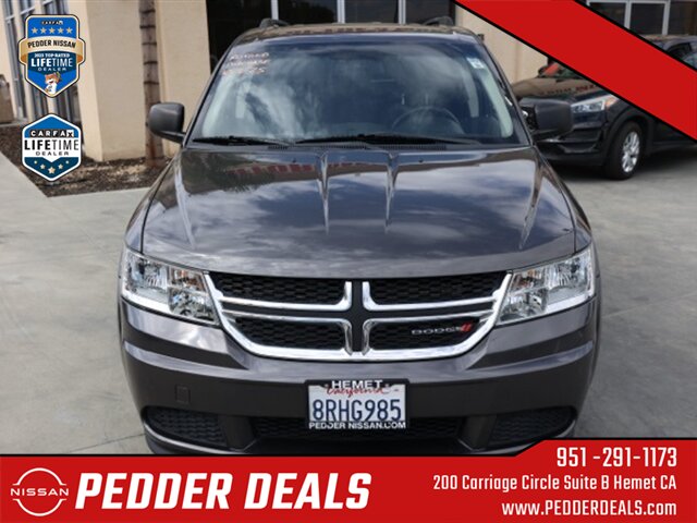 2019 Dodge Journey SE   - Photo 9 - Hemet, CA 92545