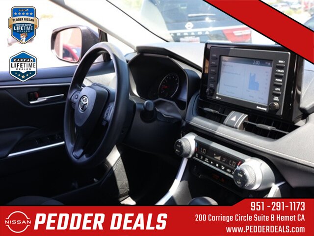 2022 Toyota RAV4 XLE   - Photo 21 - Hemet, CA 92545