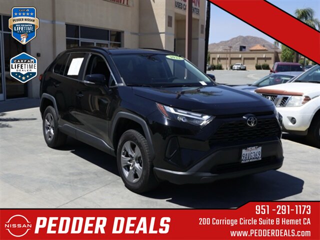2022 Toyota RAV4 XLE   - Photo 2 - Hemet, CA 92545