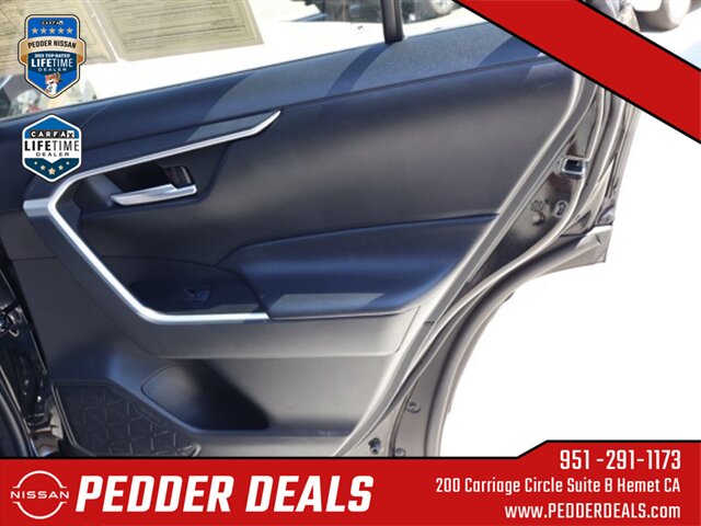 2022 Toyota RAV4 XLE   - Photo 20 - Hemet, CA 92545