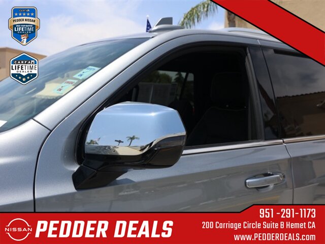 2023 Chevrolet Tahoe Premier   - Photo 11 - Hemet, CA 92545