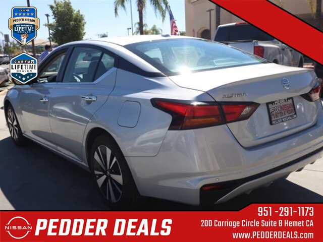 2022 Nissan Altima 2.5 SV   - Photo 6 - Hemet, CA 92545