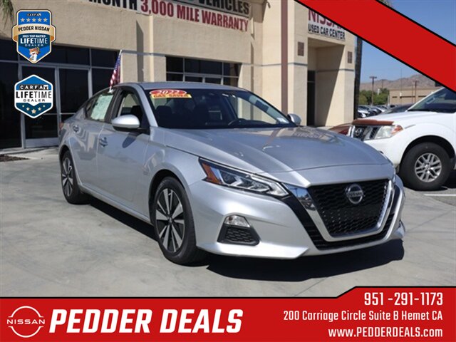 2022 Nissan Altima 2.5 SV   - Photo 2 - Hemet, CA 92545