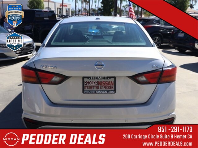 2022 Nissan Altima 2.5 SV   - Photo 5 - Hemet, CA 92545