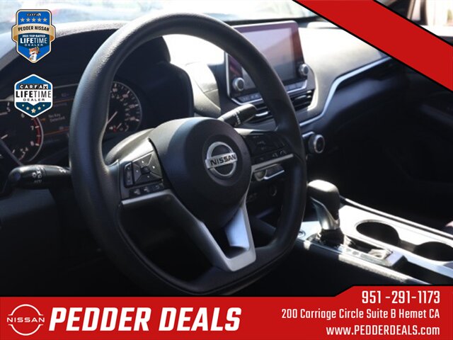 2022 Nissan Altima 2.5 SV   - Photo 14 - Hemet, CA 92545