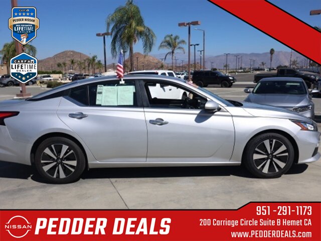 2022 Nissan Altima 2.5 SV   - Photo 3 - Hemet, CA 92545