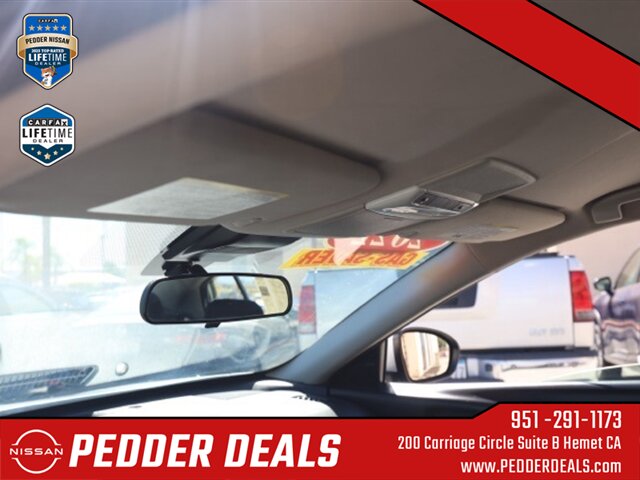 2022 Nissan Altima 2.5 SV   - Photo 13 - Hemet, CA 92545