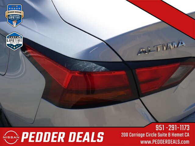 2022 Nissan Altima 2.5 SV   - Photo 7 - Hemet, CA 92545