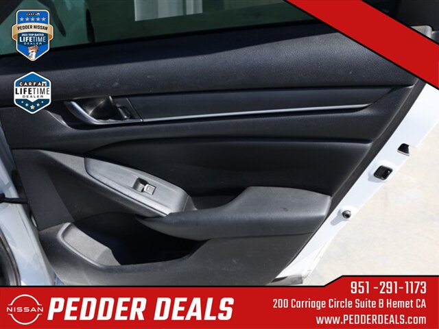 2020 Honda Accord LX   - Photo 18 - Hemet, CA 92545